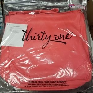 Thirty-one Midway HOBO